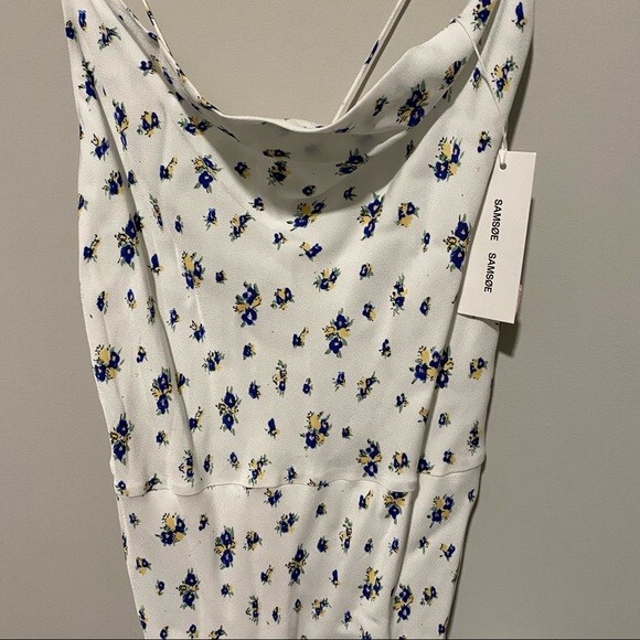 Samsøe Samsøe Dress White Blue Floral Motif Chiffon Apples Slip Maxi NWT - Picture 3 of 14